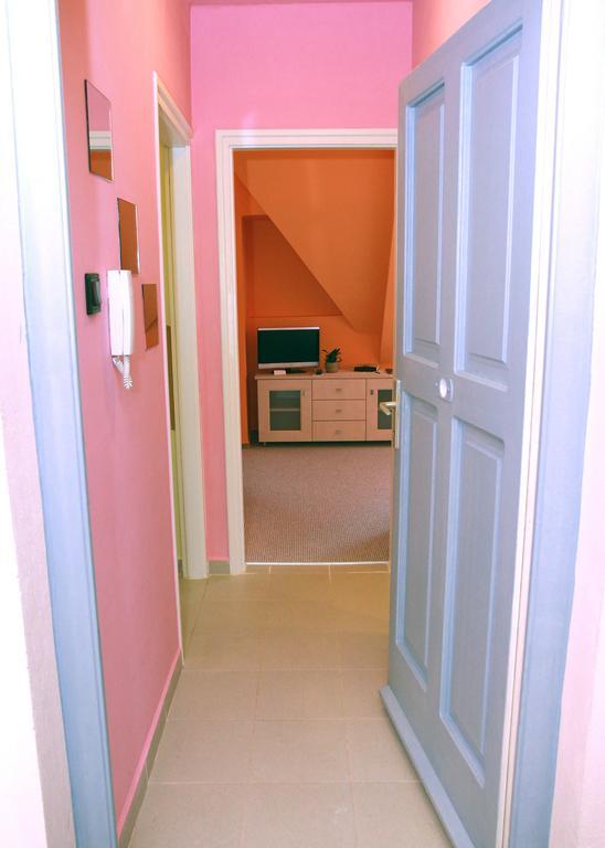 Bors Apartman Szeged Bilik gambar